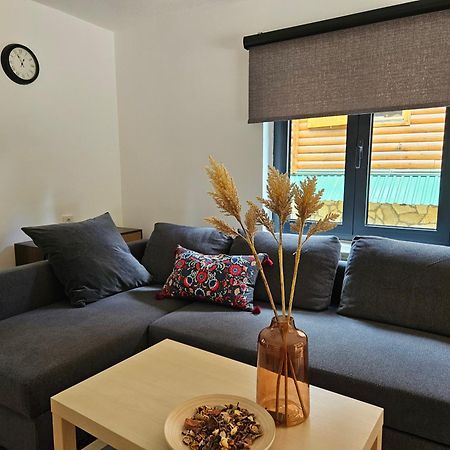 Black Lake Chalet Zabljak  Ngoại thất bức ảnh