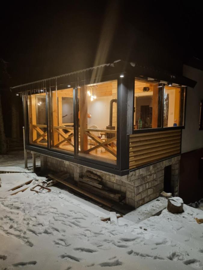 Black Lake Chalet Zabljak  Ngoại thất bức ảnh